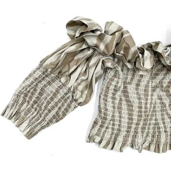 TOCCIN Smocked Ruffle Top Green Off-Shoulder Zebra Striped‎ Puff Sleeve Sz XS - Picture 6 of 10